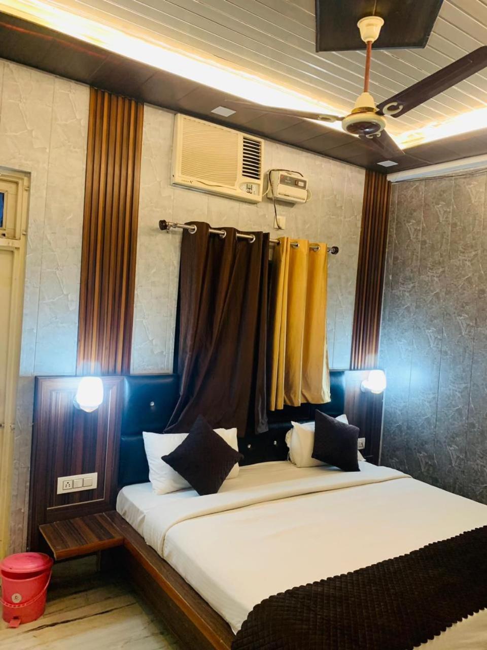 The For U - A Luxury Stay リシケーシュ エクステリア 写真